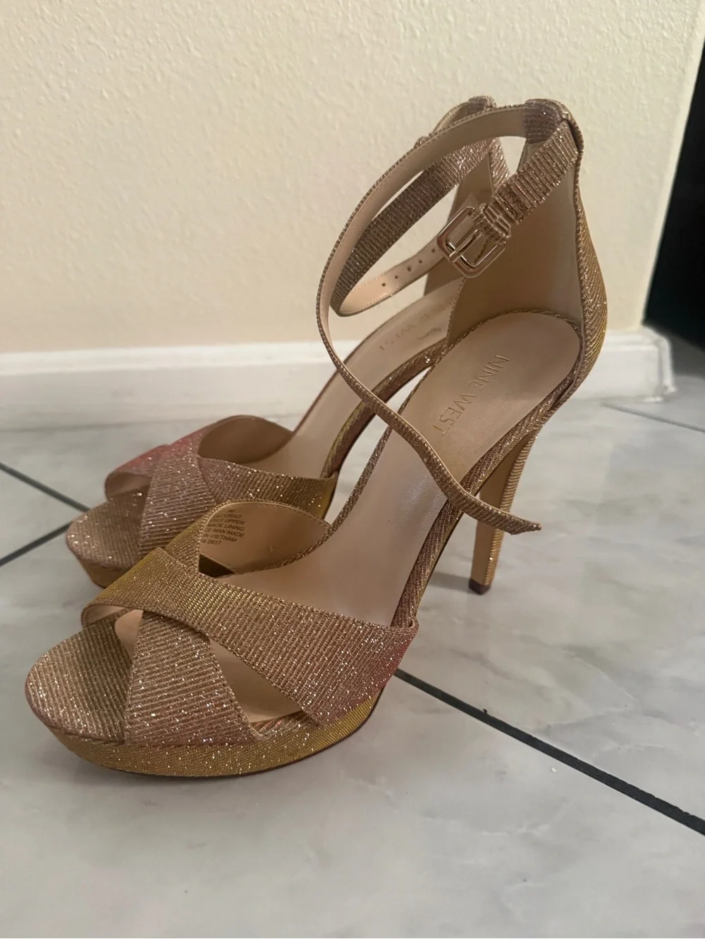 Nine West  Rose Gold / Iridescent Heels- Size 9